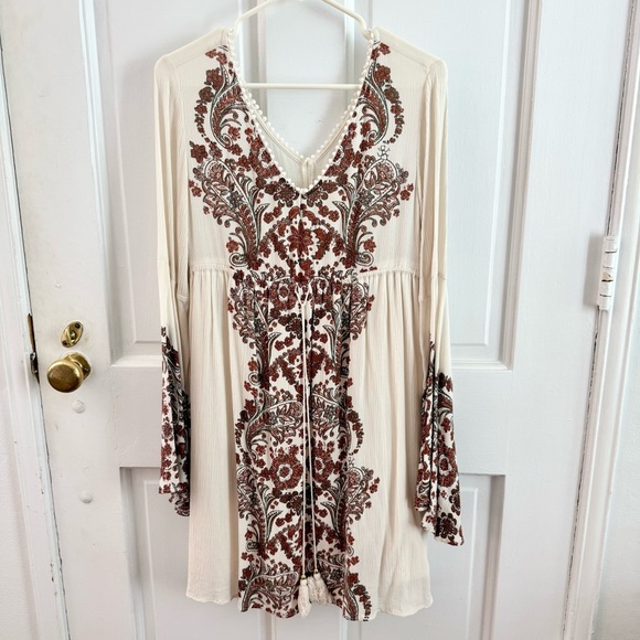 Xhilaration Boho Cream and Brown Floral Dress - Picture 1 of 3